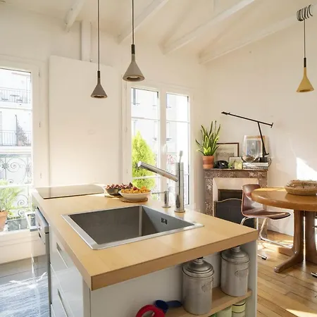 Charming 31 M For 2 With Wifi-Balcony *