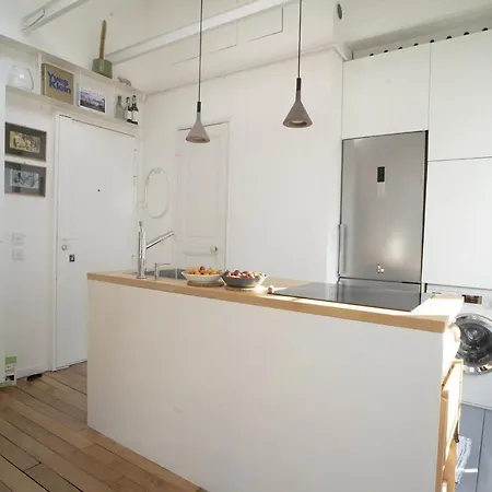 Charming 31 M For 2 With Wifi-Balcony * Paris
