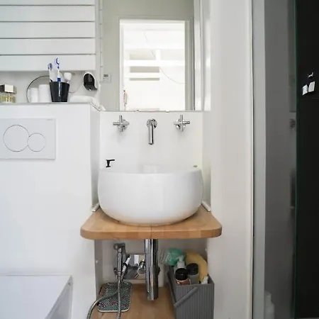 Charming 31 M For 2 With Wifi-Balcony